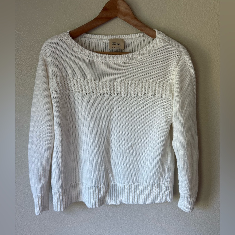 Elie Tahari Women's Ivory Crew Neck Sweater